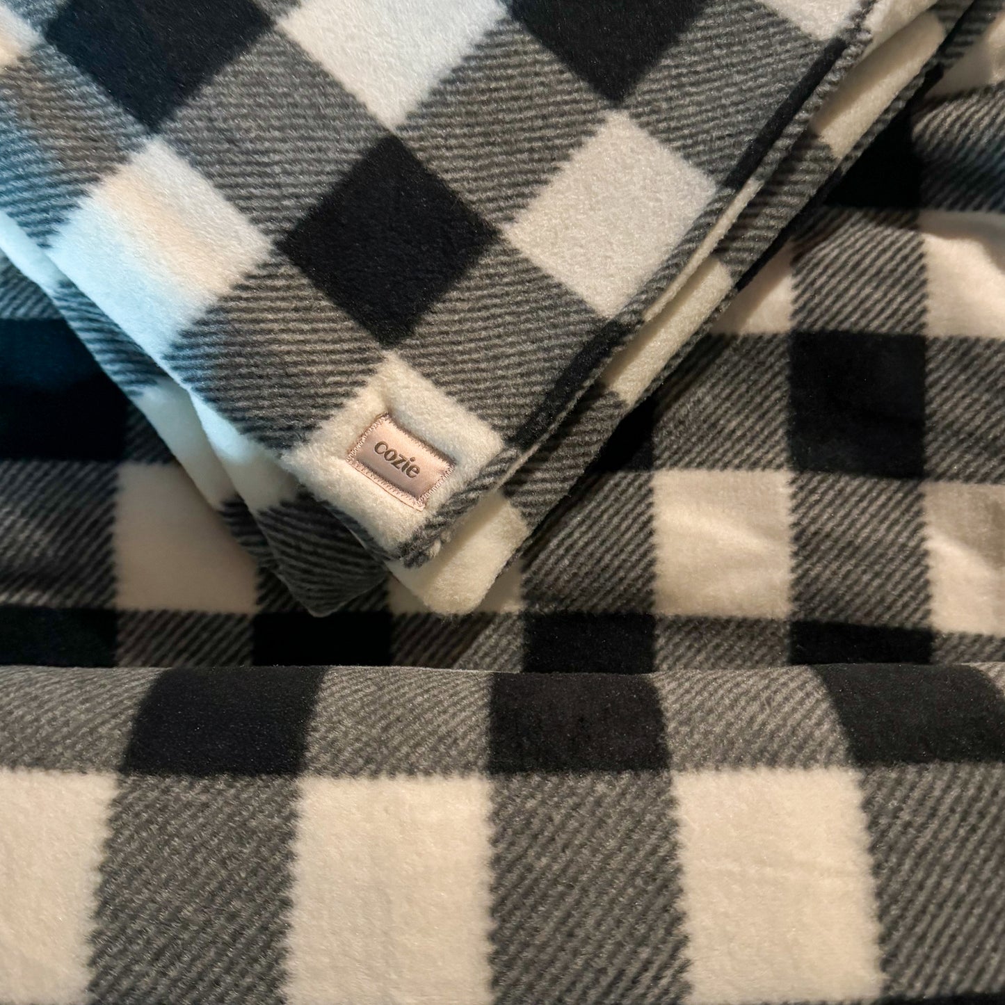 Black & White Buffalo Check Fleece Blanket